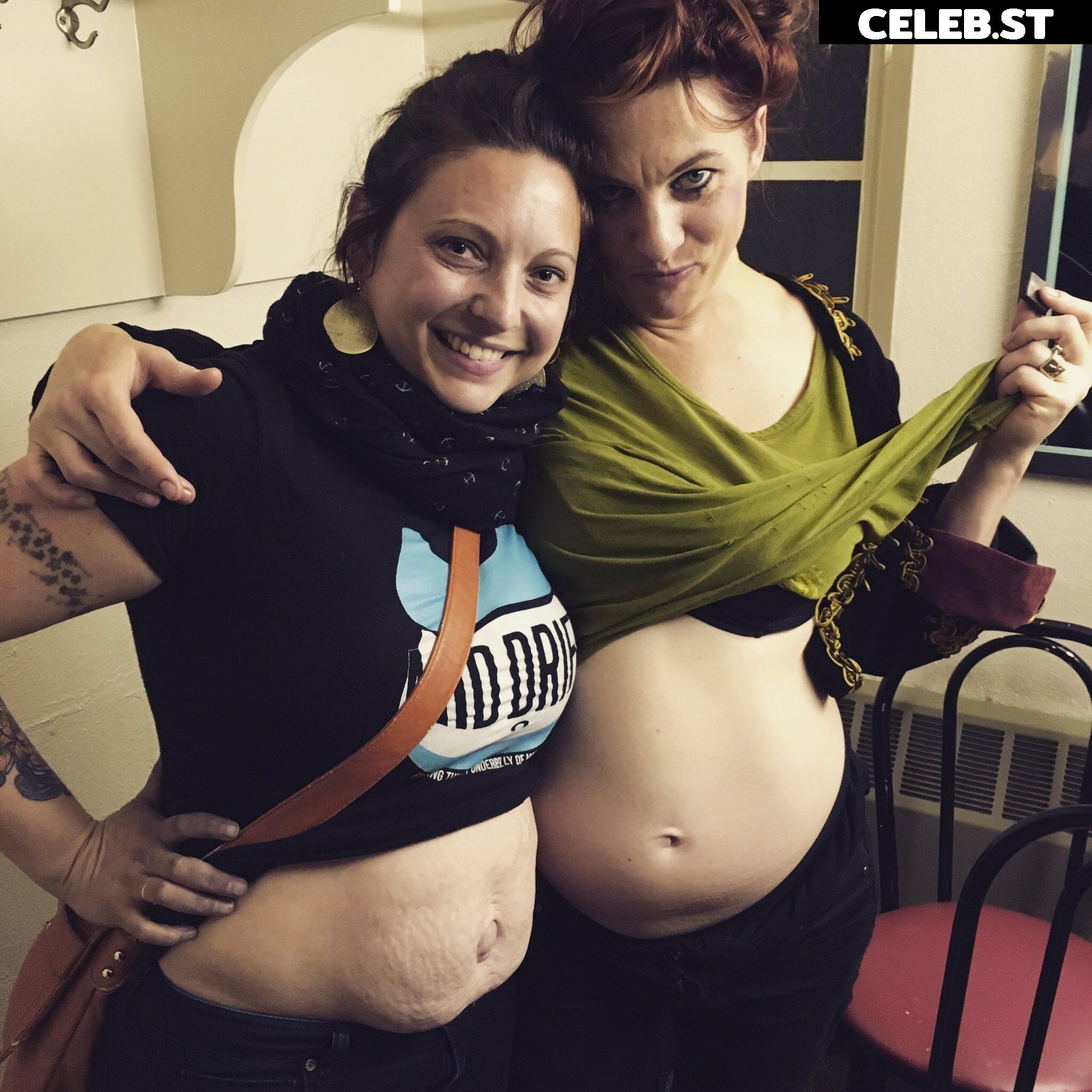 Pregnant Image 27155219