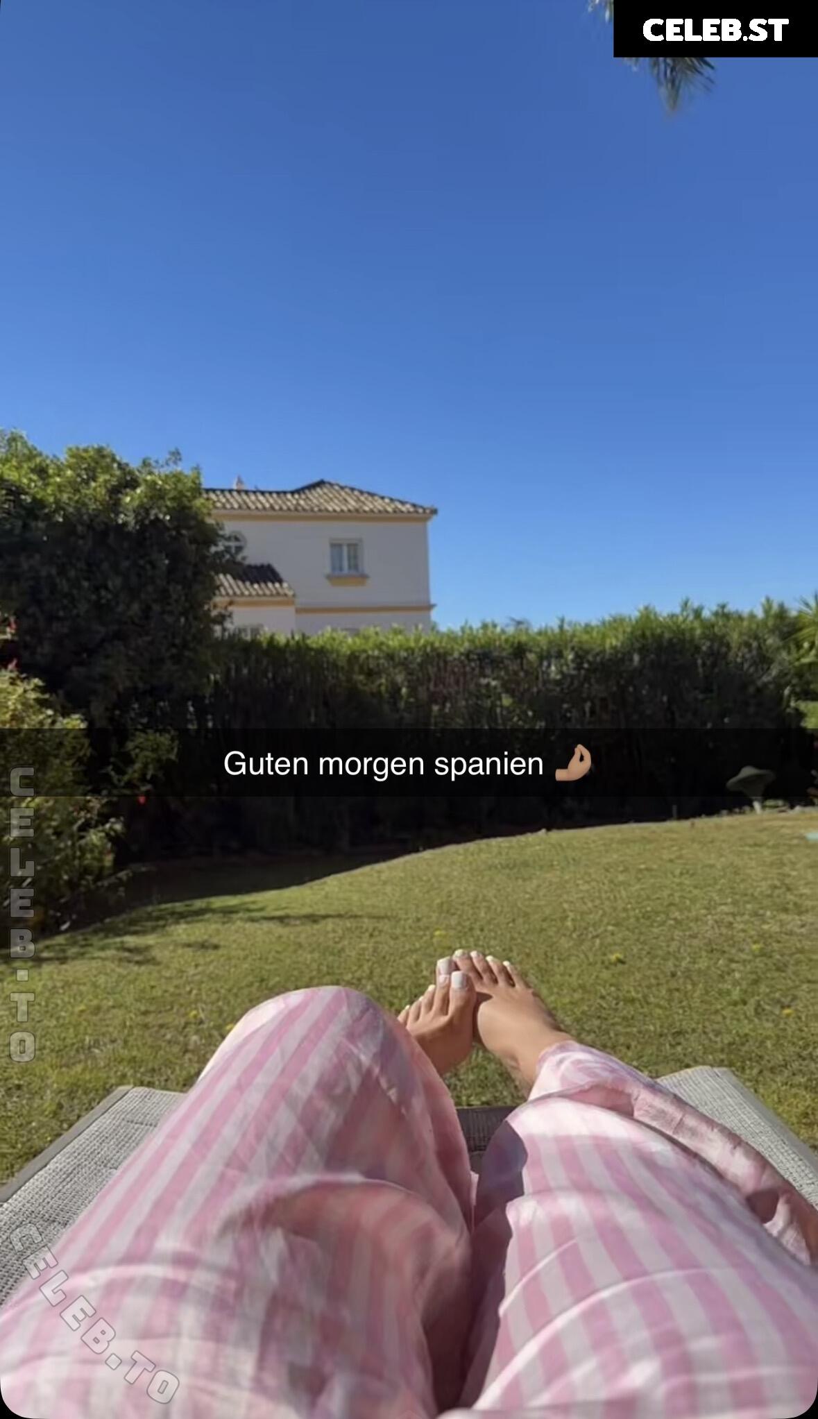 Vinoschh Image 27153726