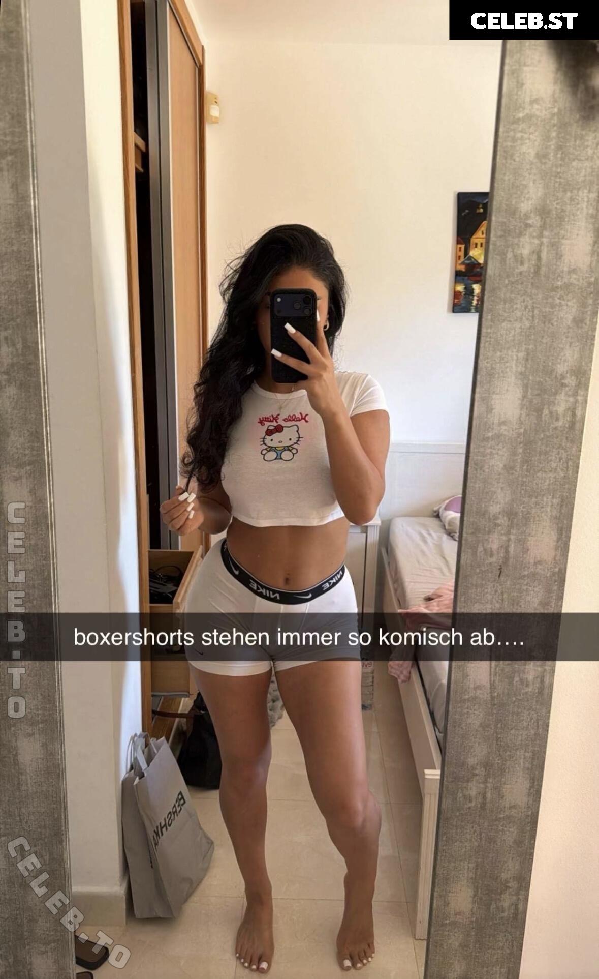 Vinoschh Image 27164131