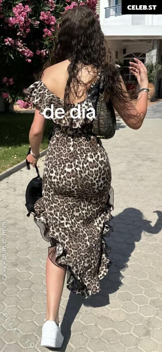 mayaa.zr Image 27160747