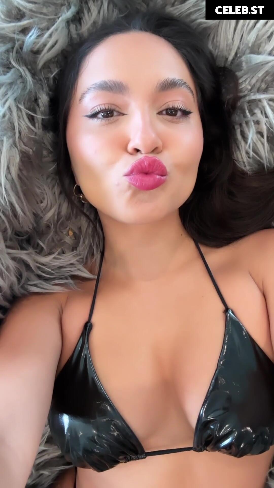 Stella Hudgens Image 2716360