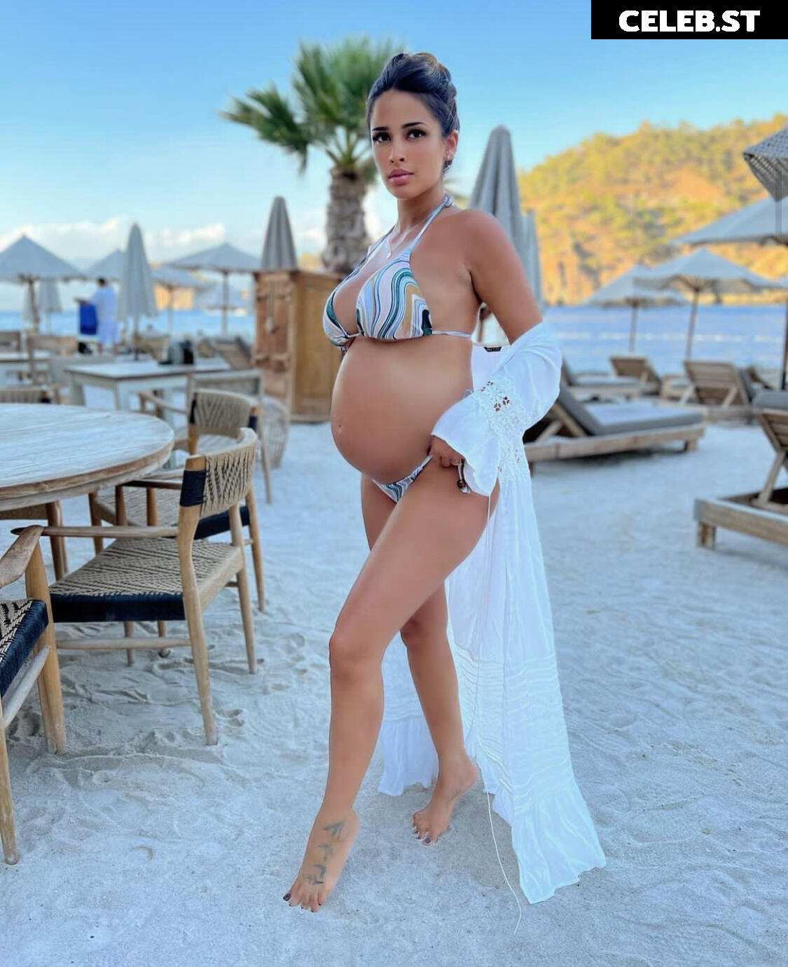 Pregnant Image 27170934