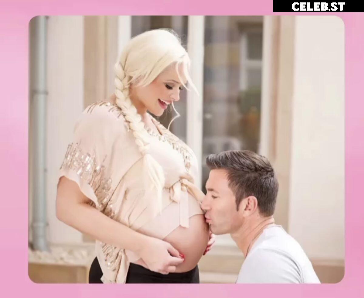 Pregnant Image 27170468