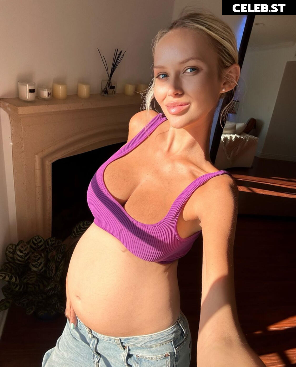 Pregnant Image 27172615