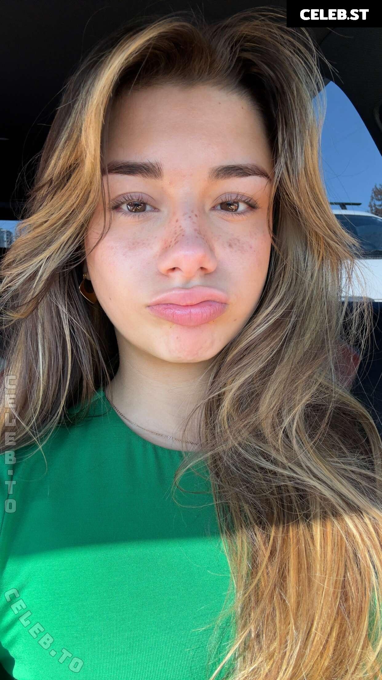 Mikayla Campinos Image 27143857