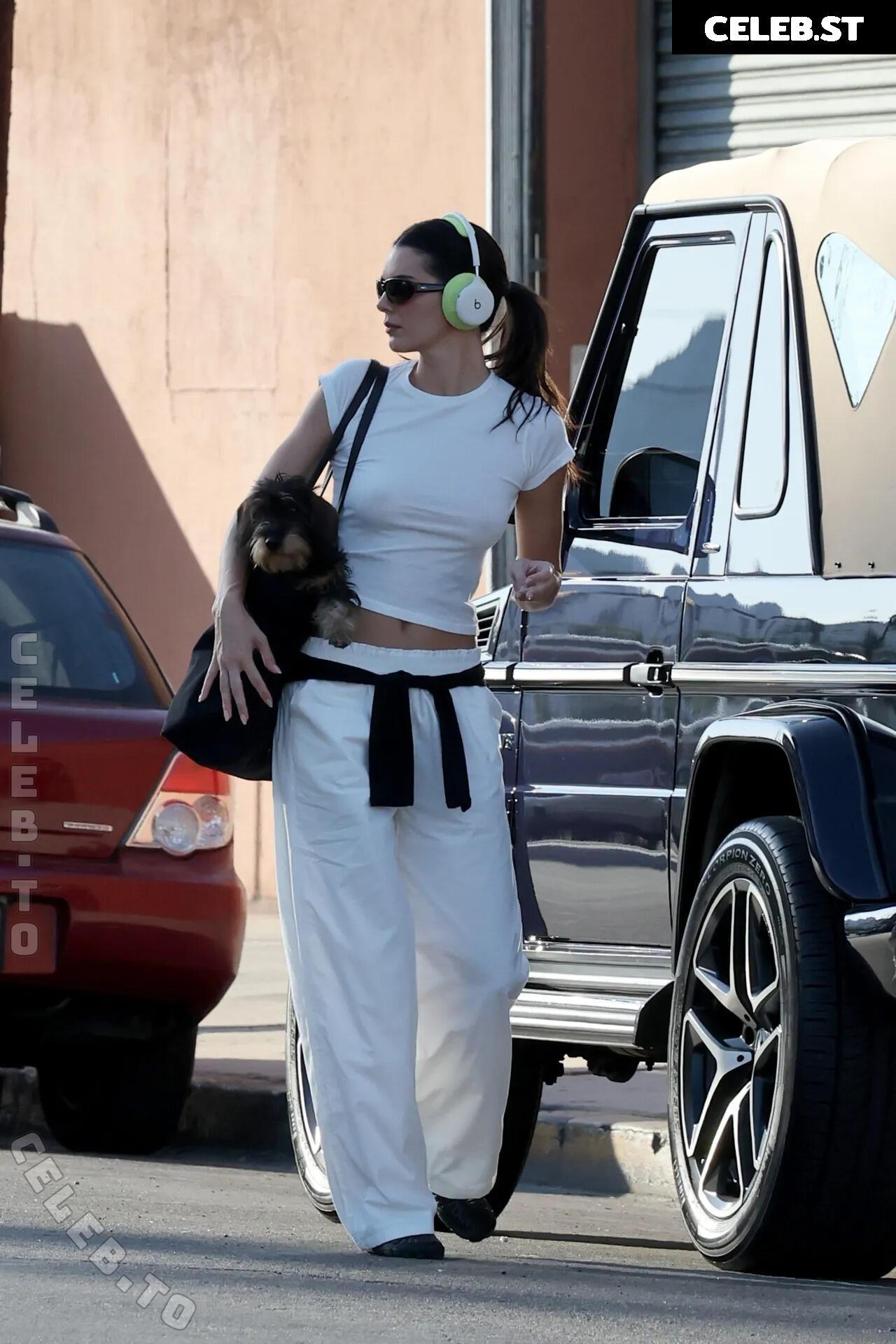 Kendall Jenner Image 27149329