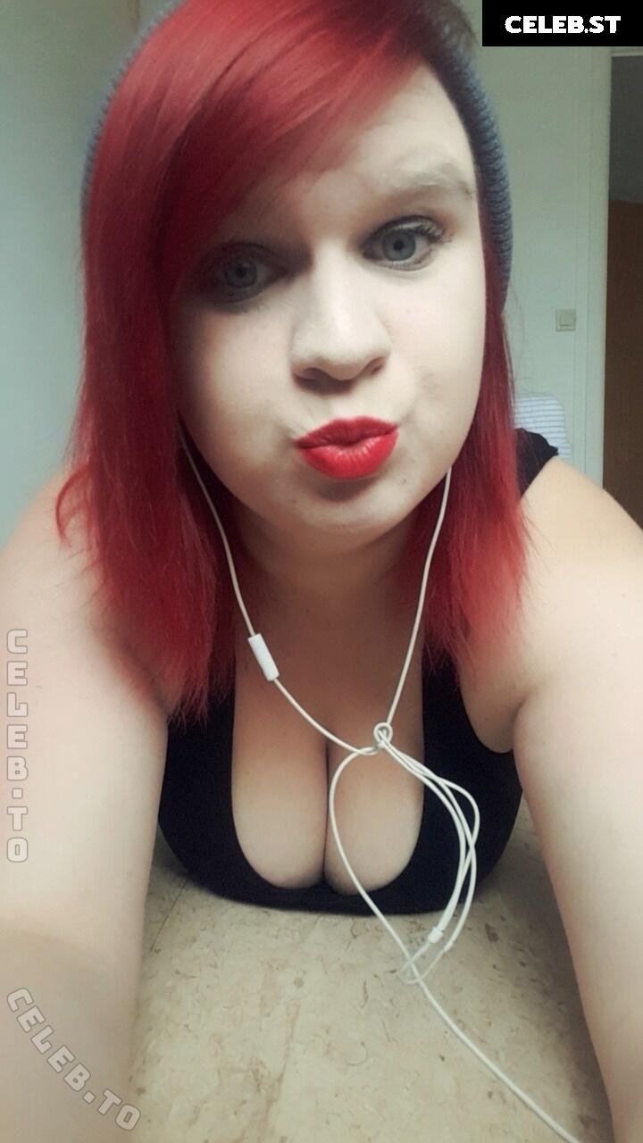 SophieSchmande Image 27101286