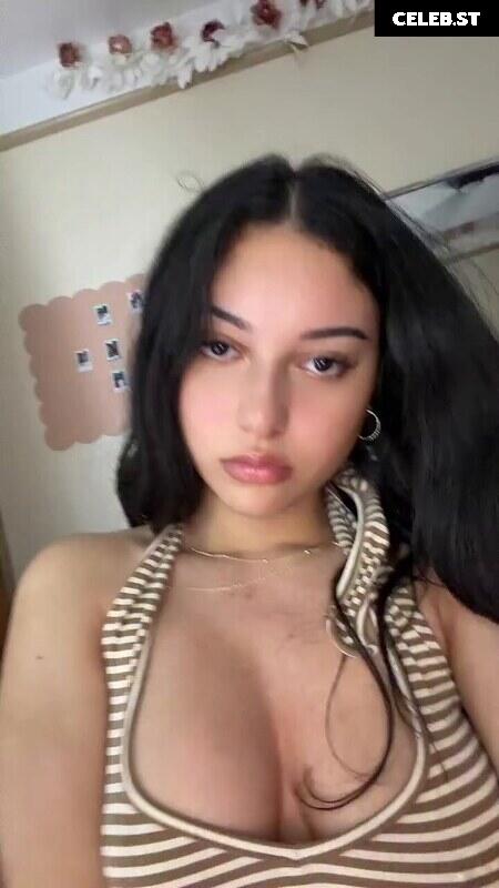 Jadeli Rosa Image 27195264