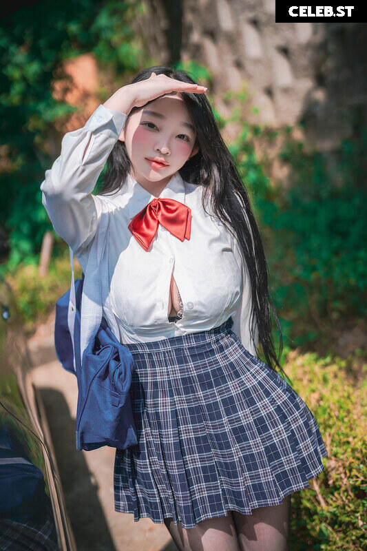 Soyeemilk__ Image 27188067