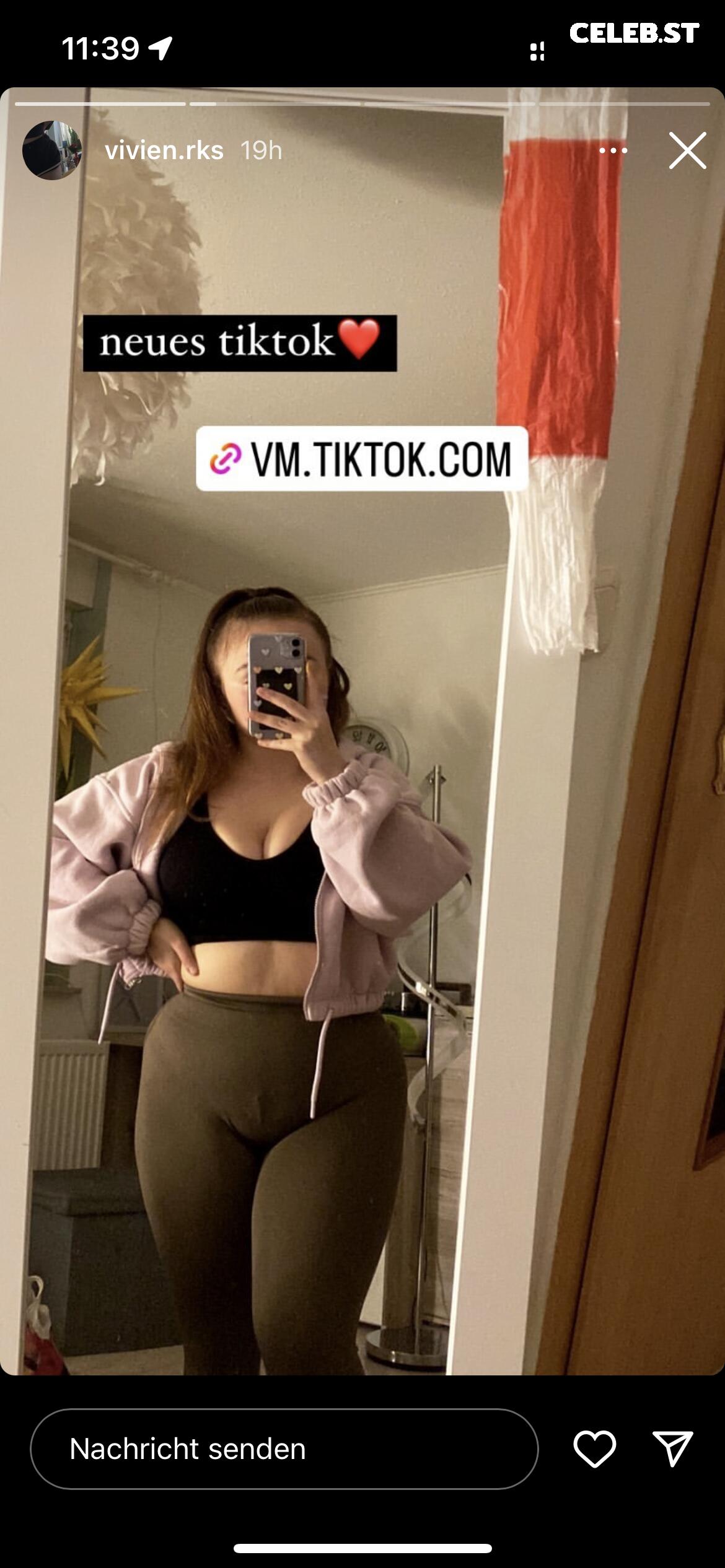 Vivien.rks Image 2718755