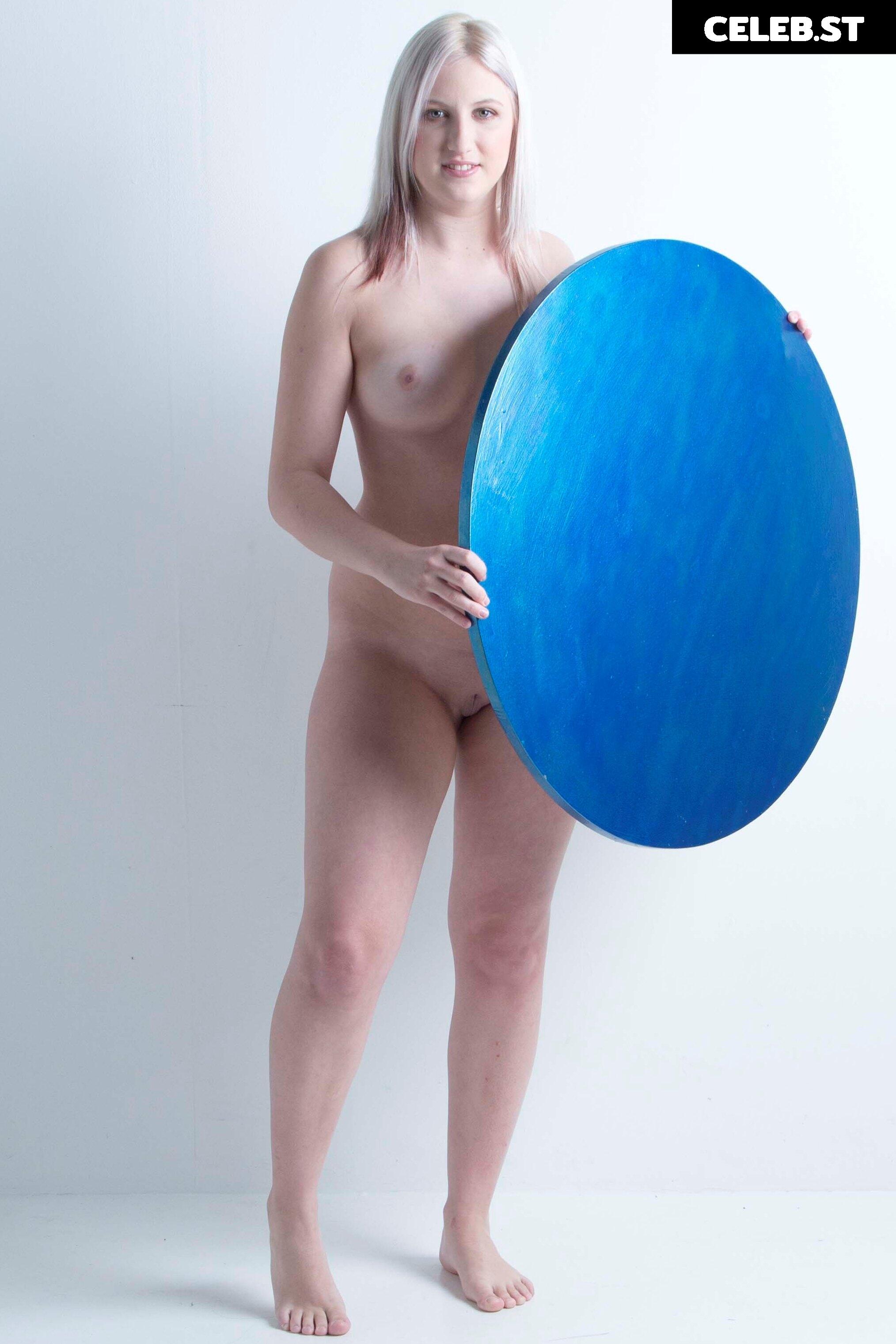 Nude-Muse Image 27054735