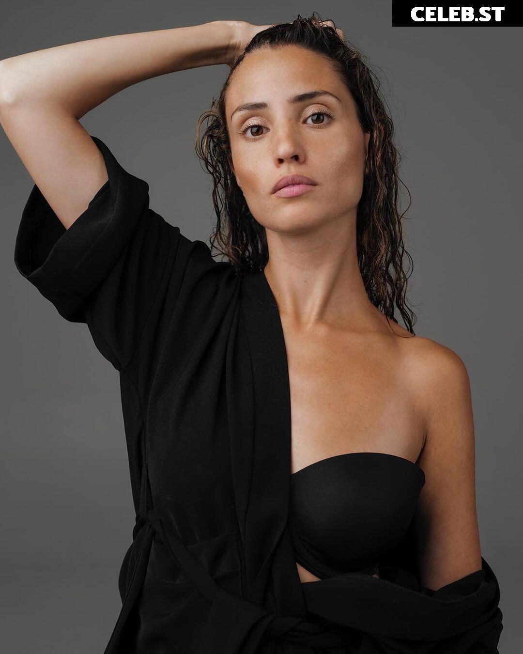 Nadine Menz Image 2701823