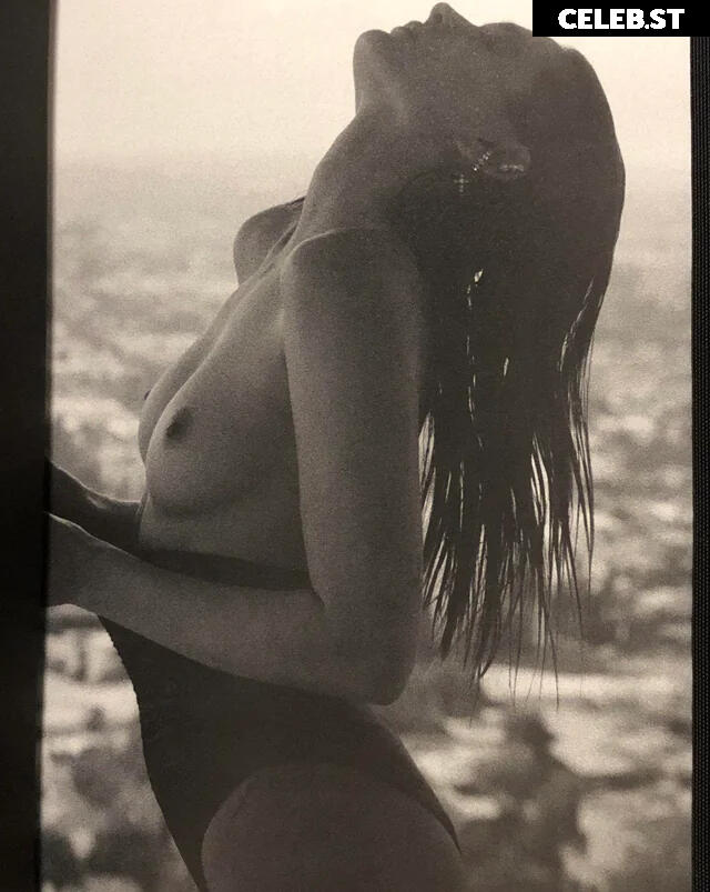 Charlotte Lawrence Image 2701969