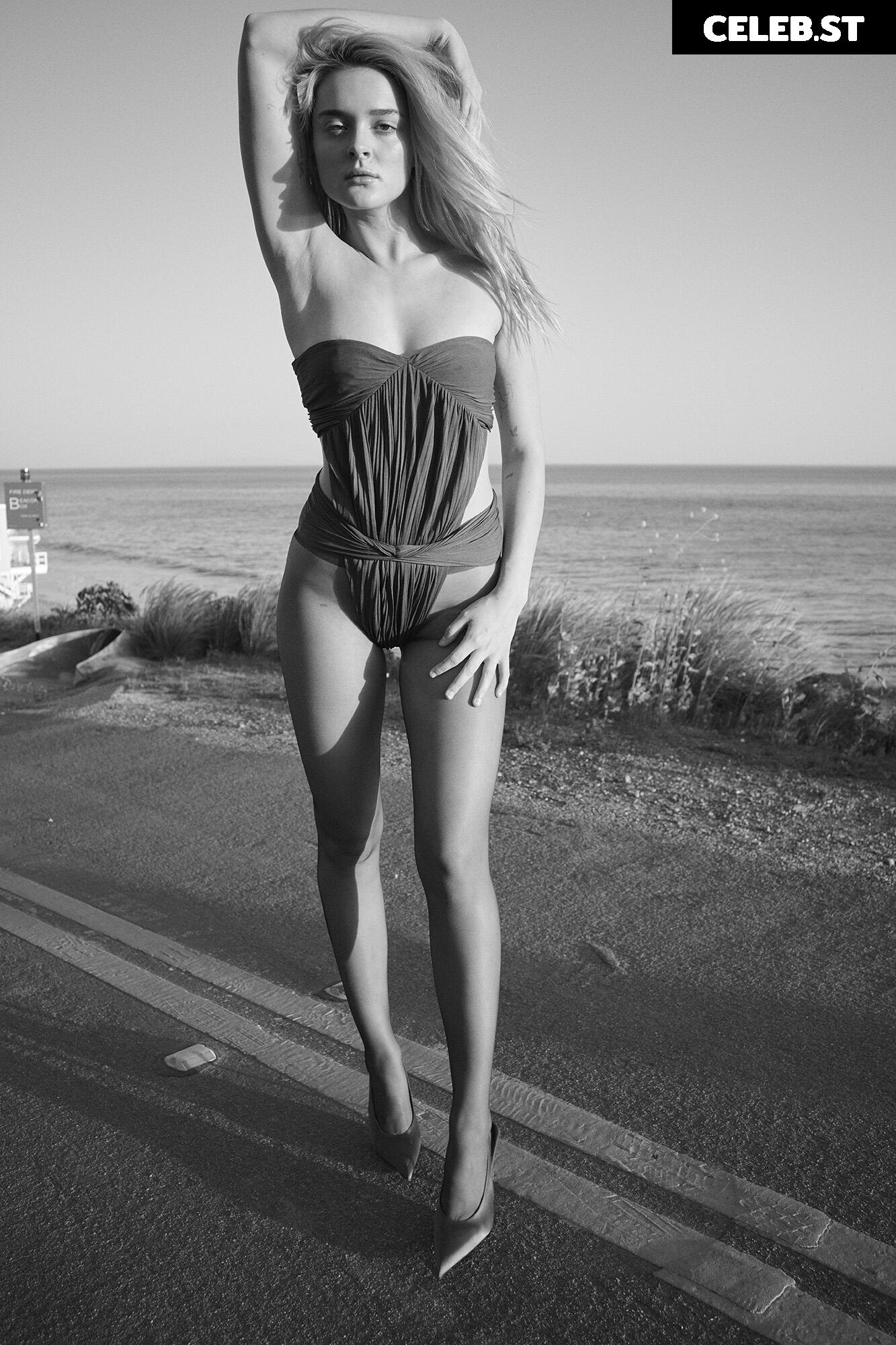 Charlotte Lawrence Image 2702448