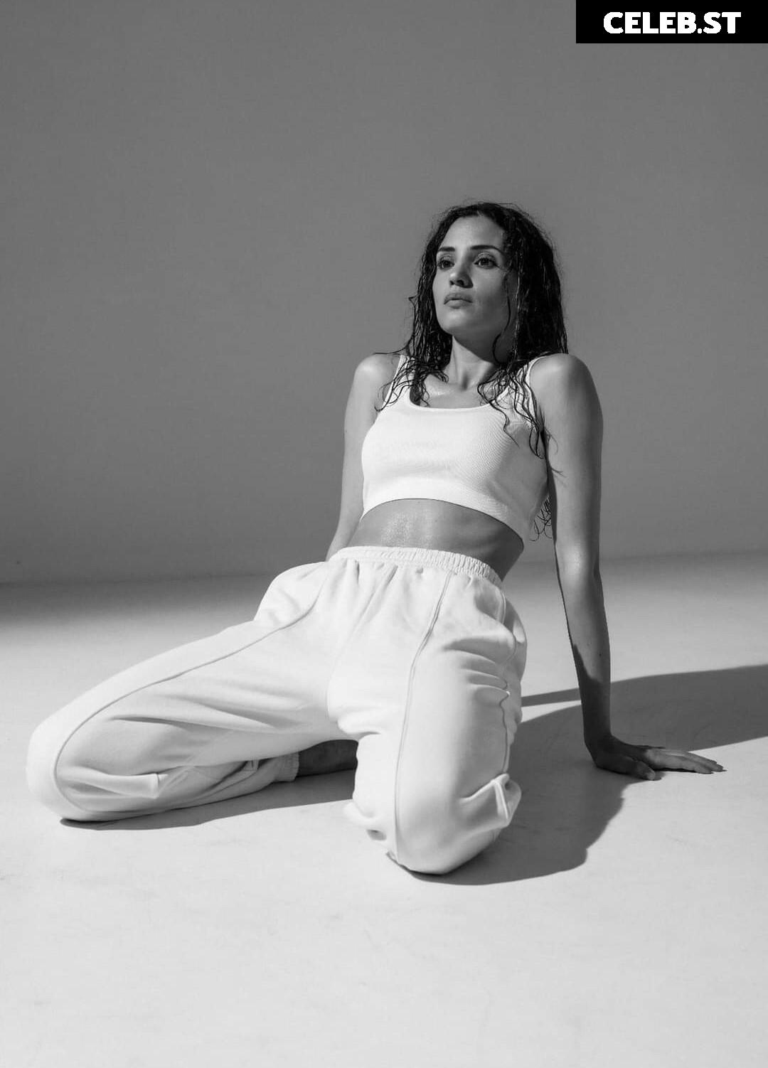 Nadine Menz Image 2702790