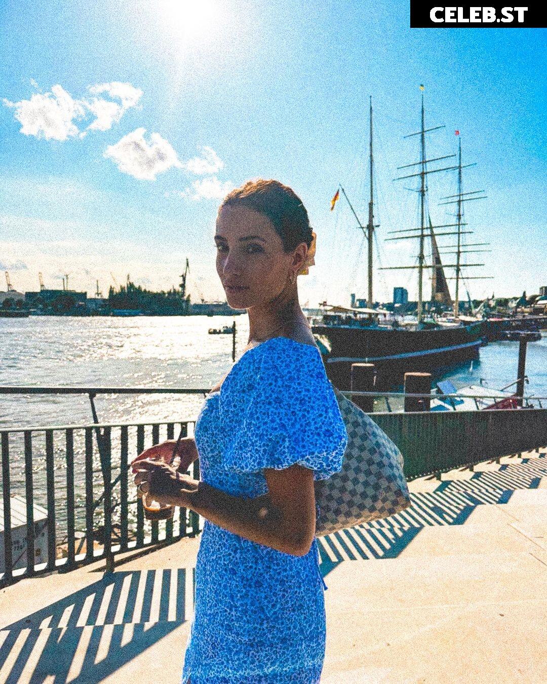 Nadine Menz Image 2702695