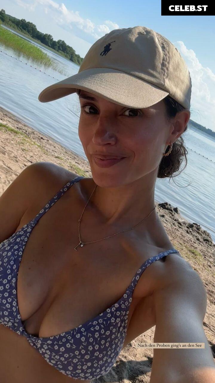 Nadine Menz Image 2702346