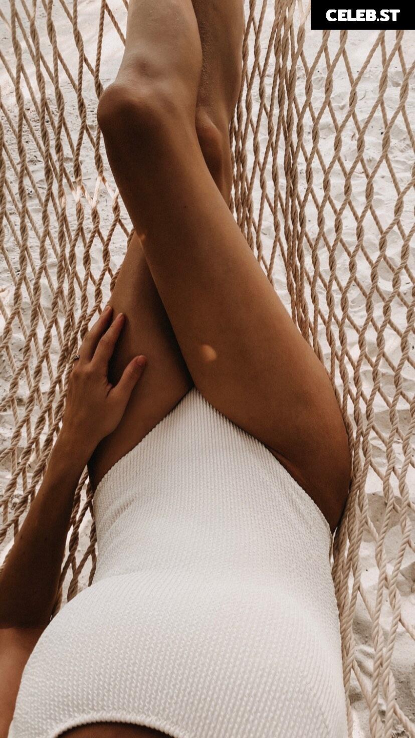 Nadine Menz Image 2702256