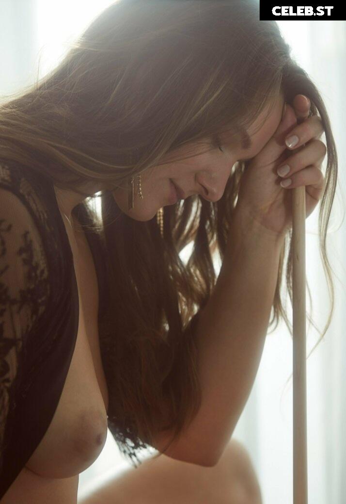 Lisa Buckwitz Image 2702265