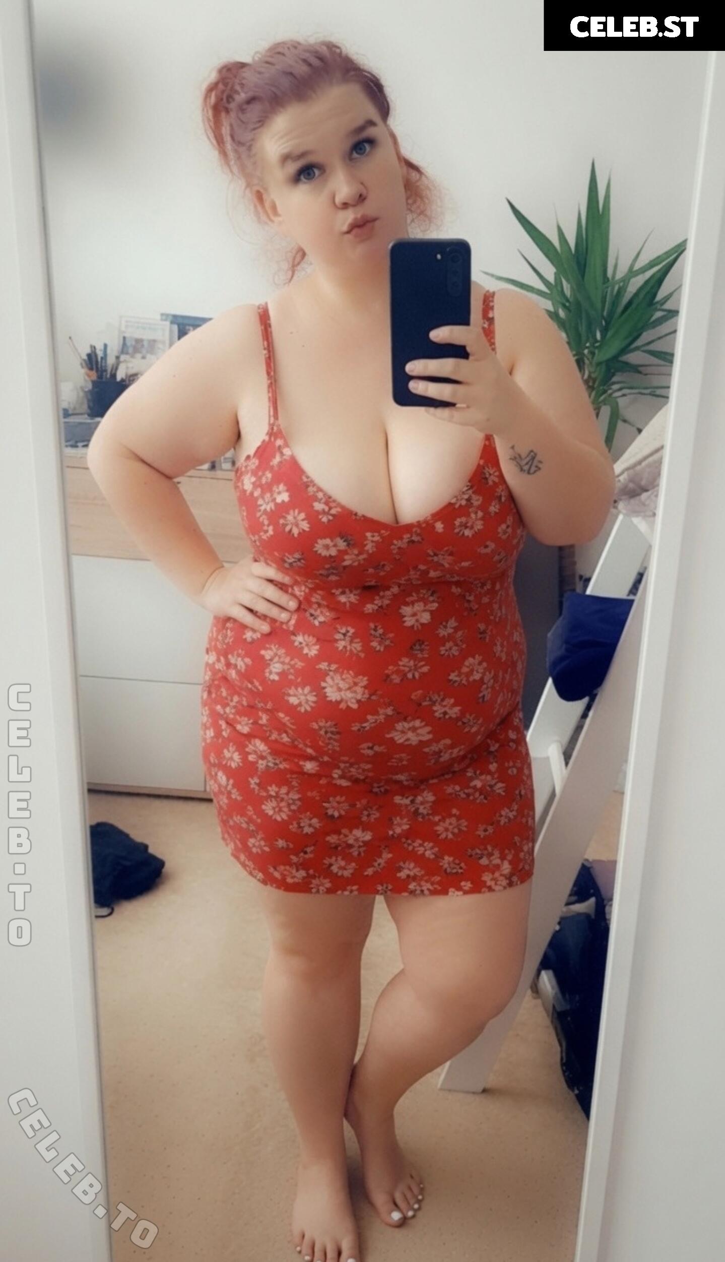 SophieSchmande Image 27092257