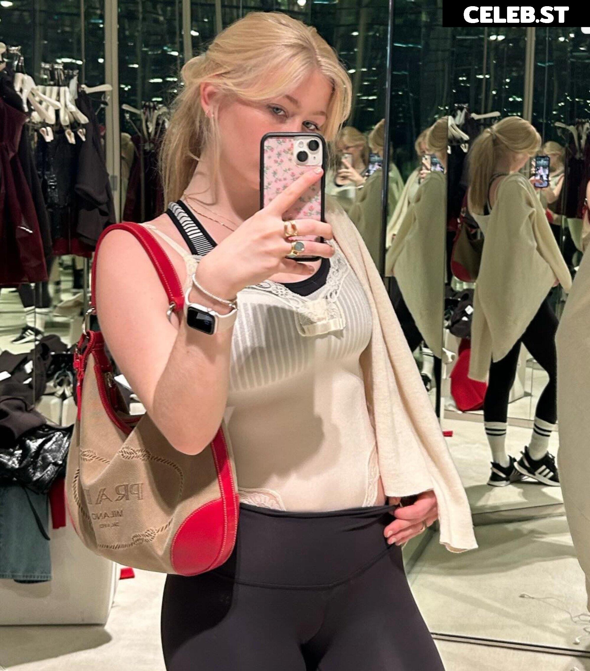 Clementine Vaughn Image 2095284