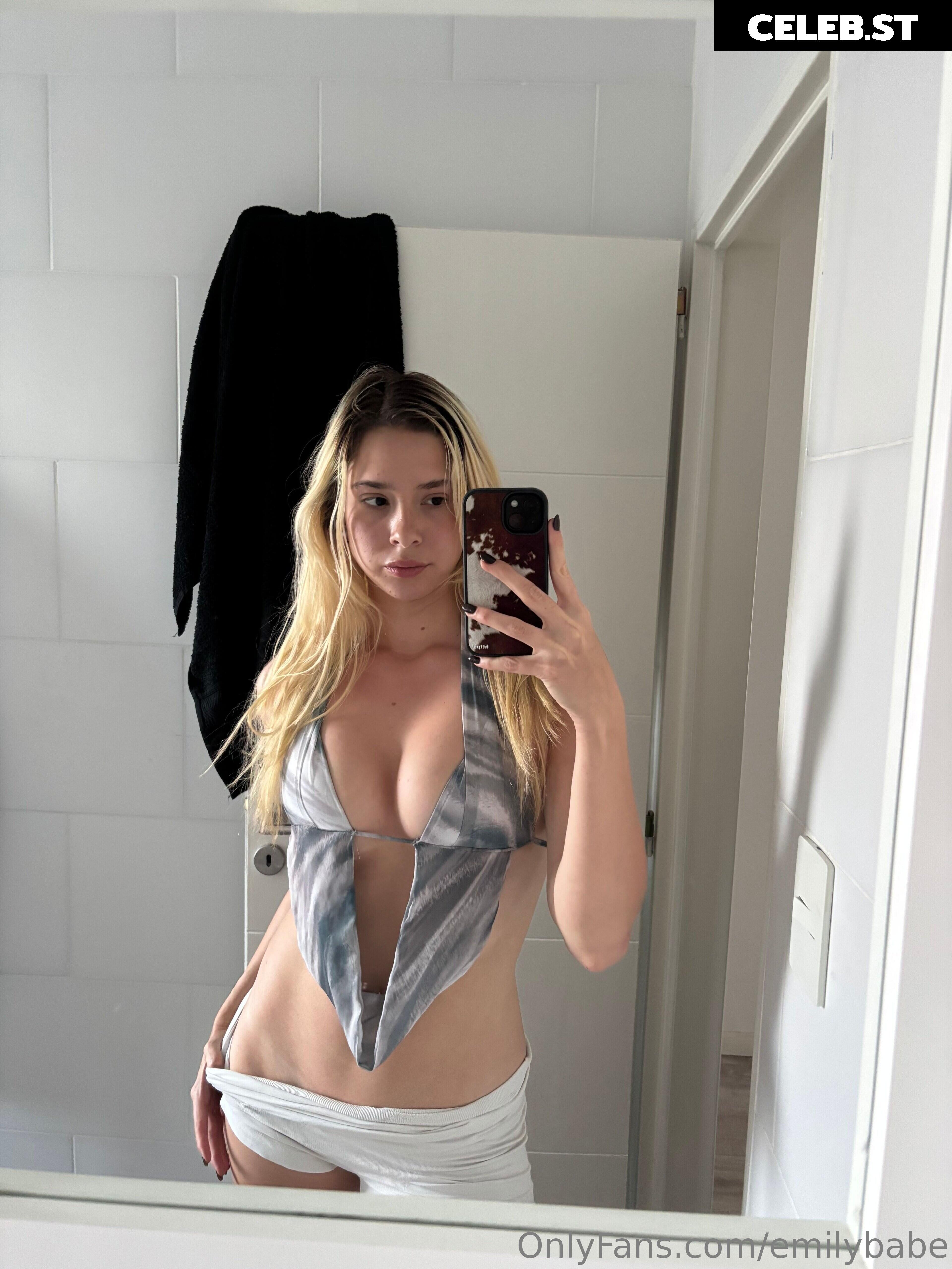 Emily  |  emilyydawson  |  emilyisbaee | emilybabe Image 20968252