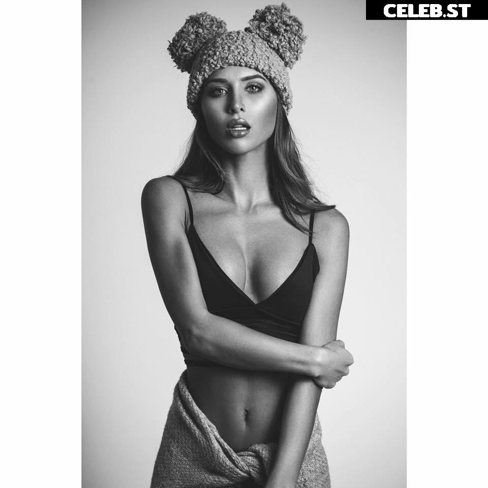 Ann-Kathrin Götze Image 2096575