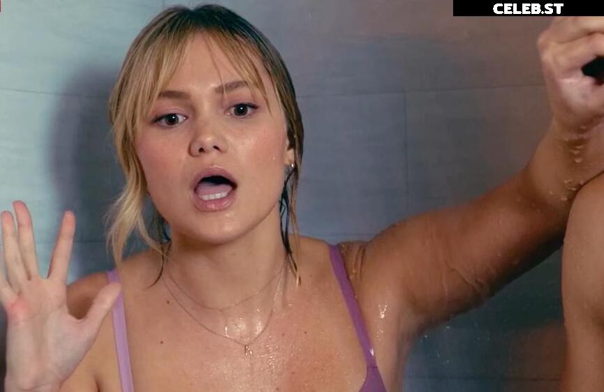 Olivia Holt Image 2096426