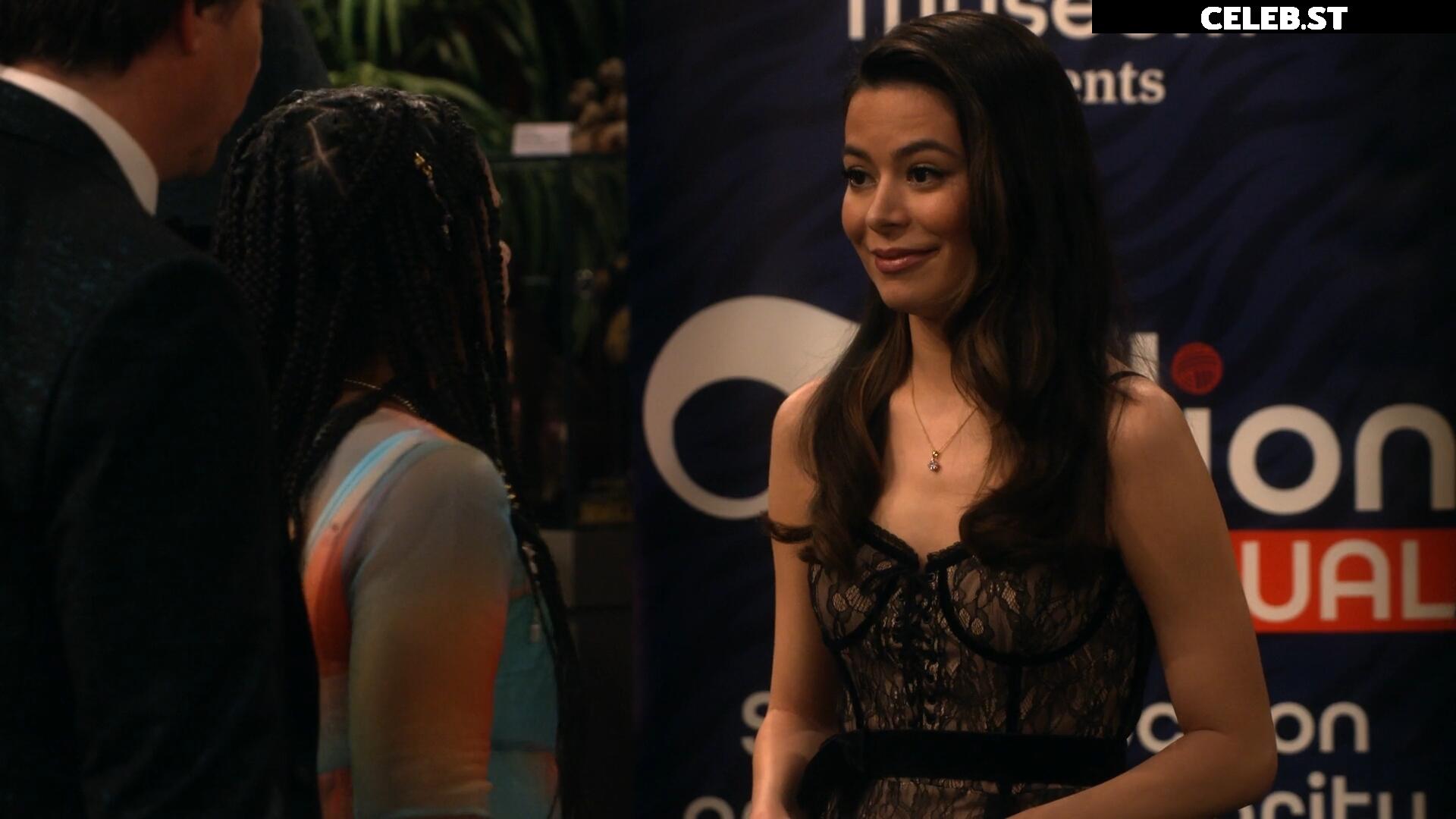 Miranda Cosgrove Image 2096247