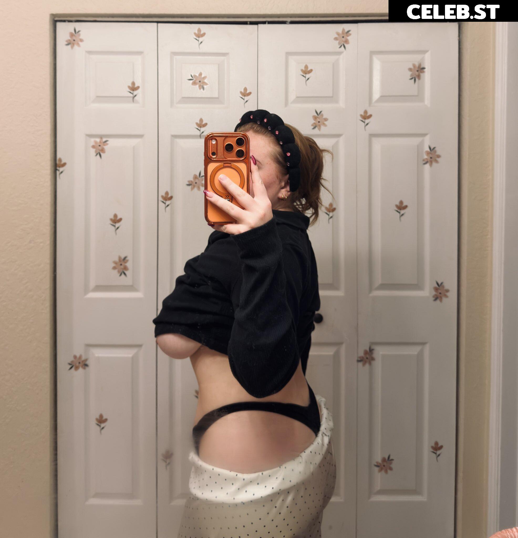 Alyssa Holmes / Alyssaholmes6969 Image 20969726
