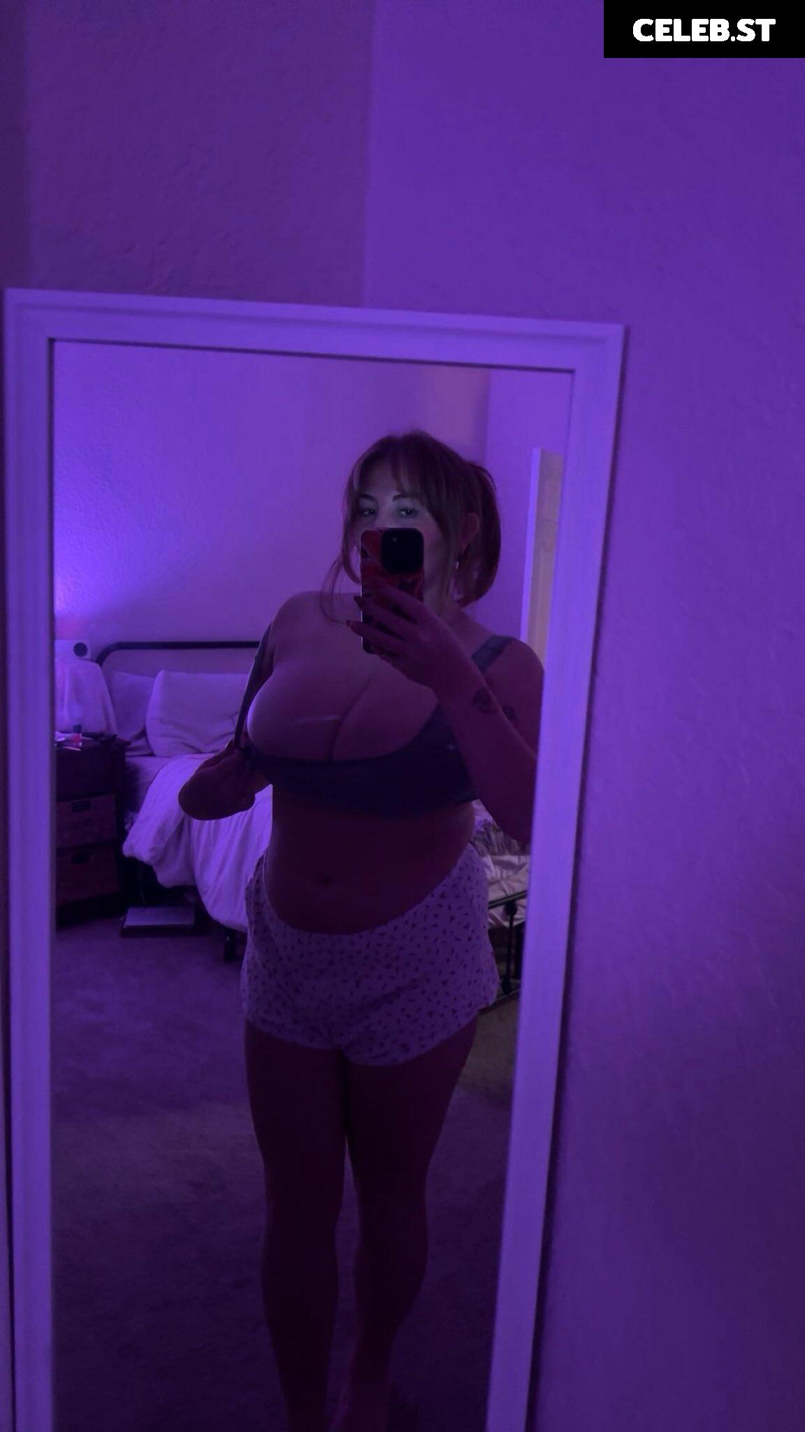 Alyssa Holmes / Alyssaholmes6969 Image 20969719