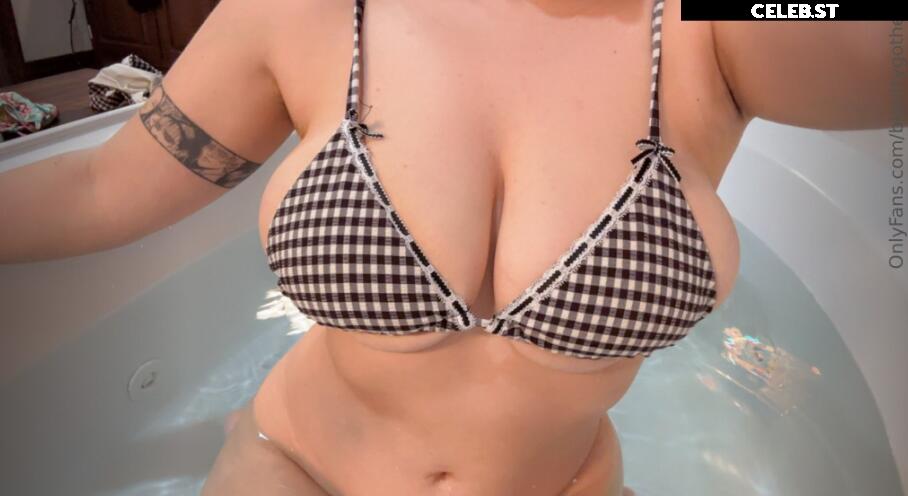 bigtittygothegg Image 20975620