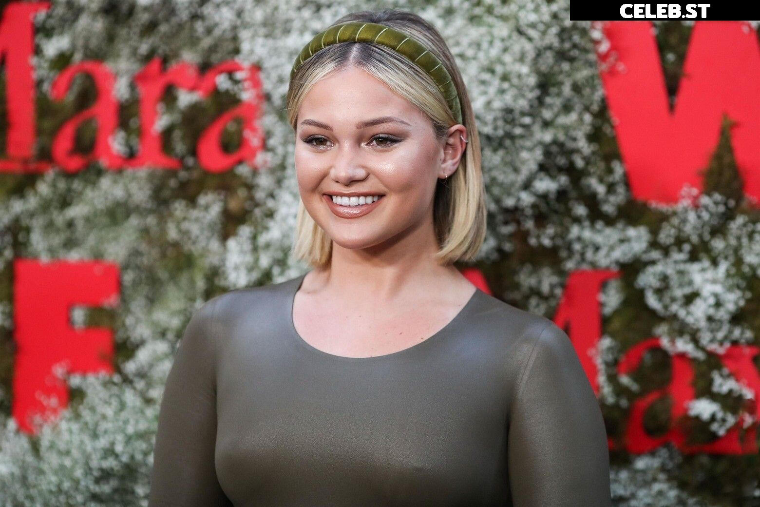 Olivia Holt Image 2097088