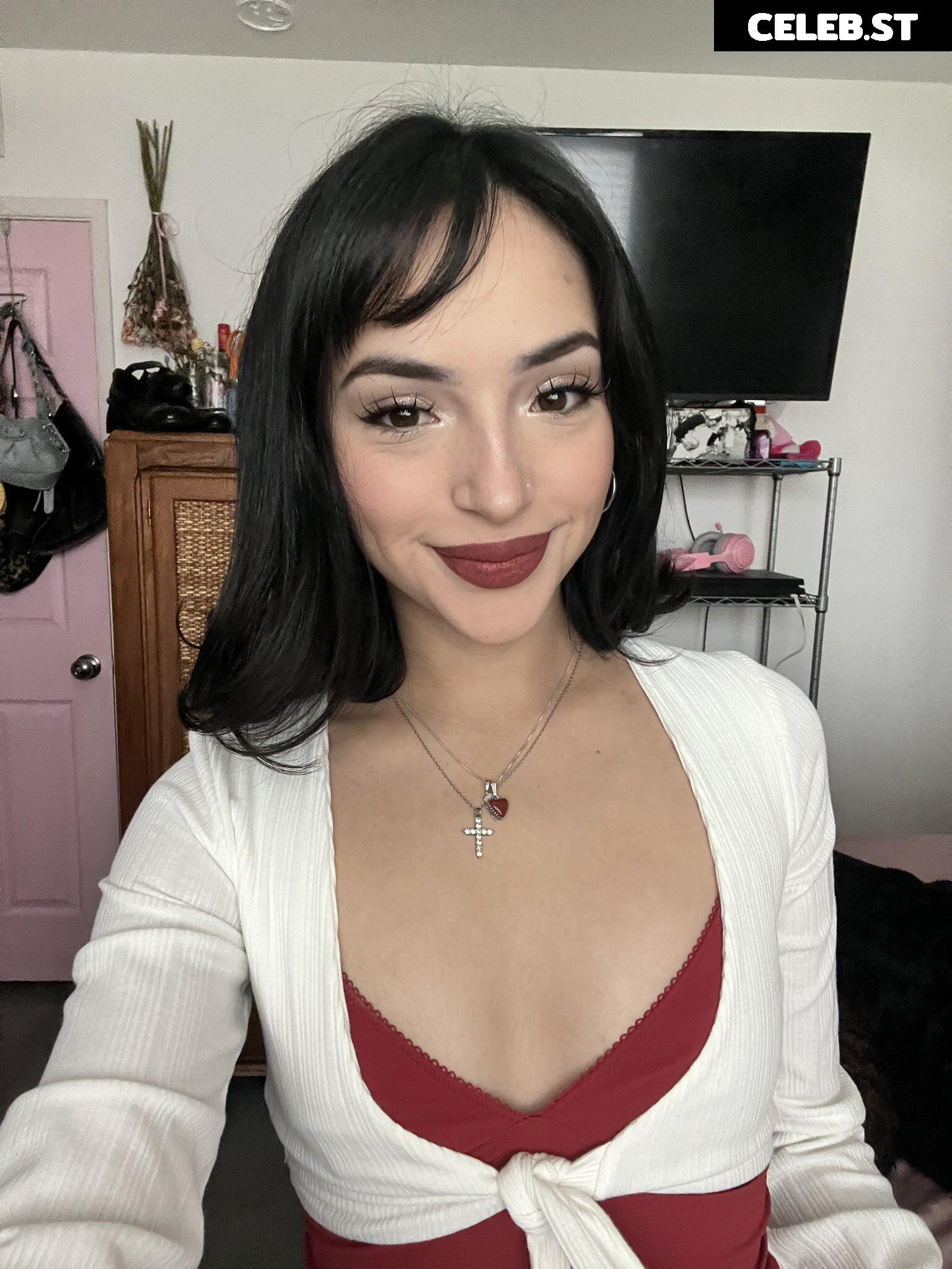 Erika \ erotiicaaa \ Fa1rybit3 Image 20973377