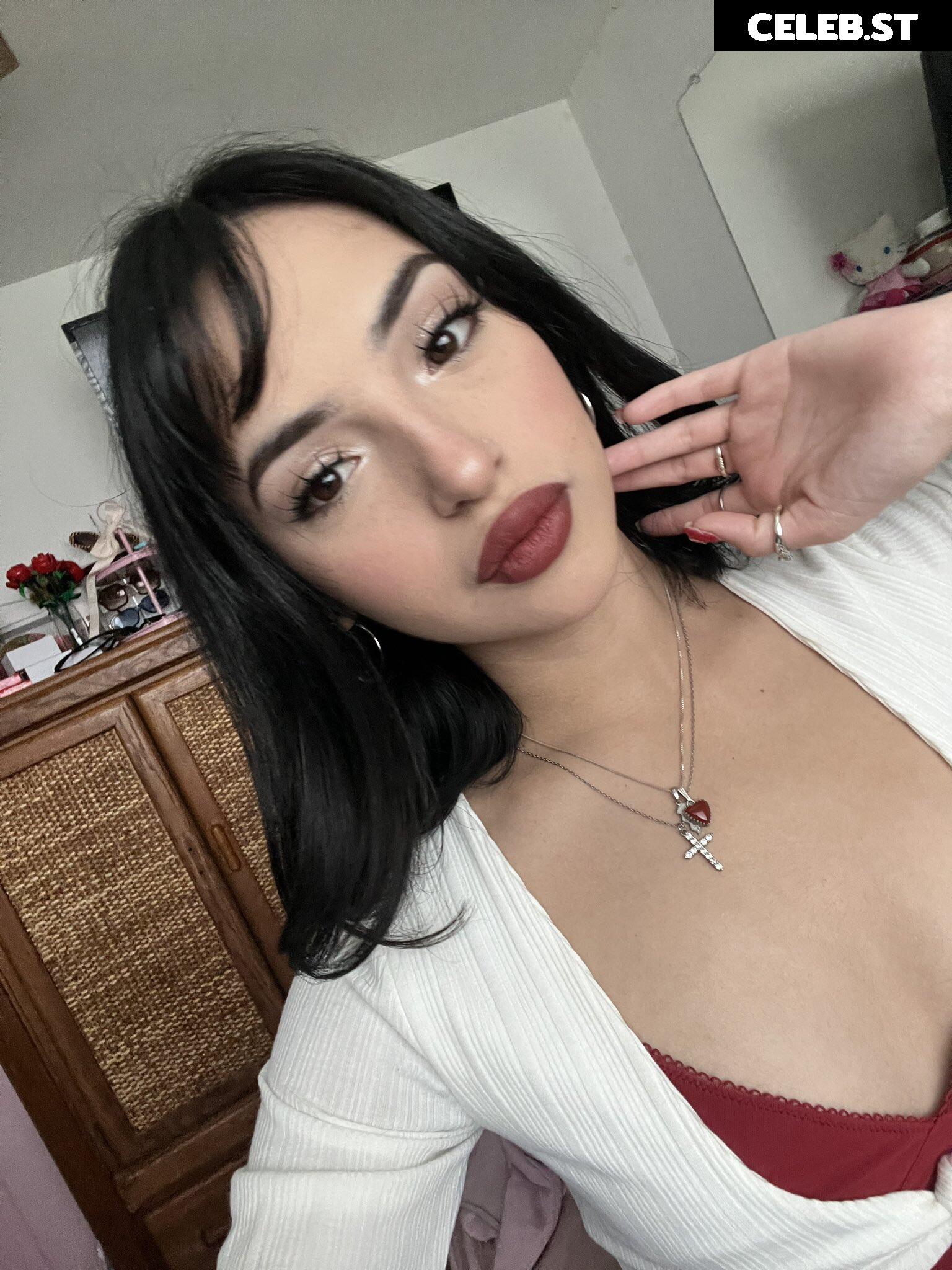 Erika \ erotiicaaa \ Fa1rybit3 Image 20973374
