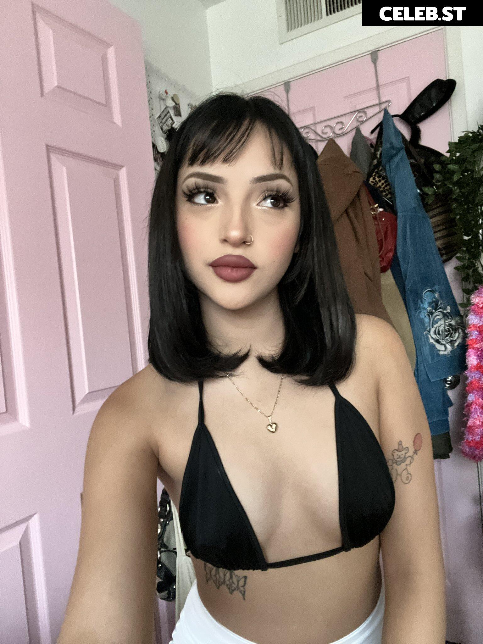 Erika \ erotiicaaa \ Fa1rybit3 Image 20973254