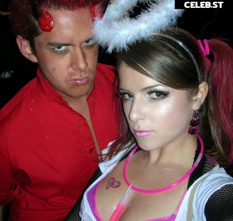 Anna Kendrick Image 2097240
