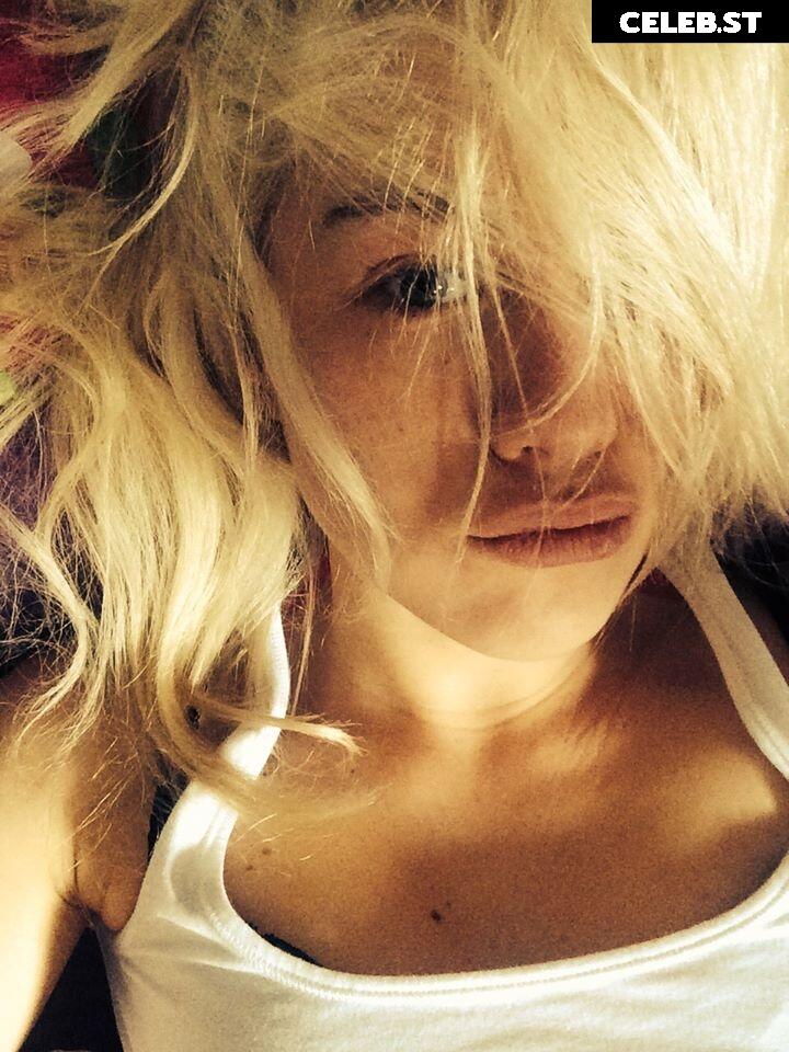 Lisa Bund Image 2094869