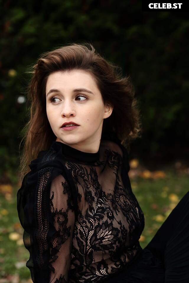 Janina Fautz Image 2094152