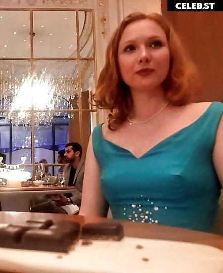 Molly C. Quinn Image 2091073