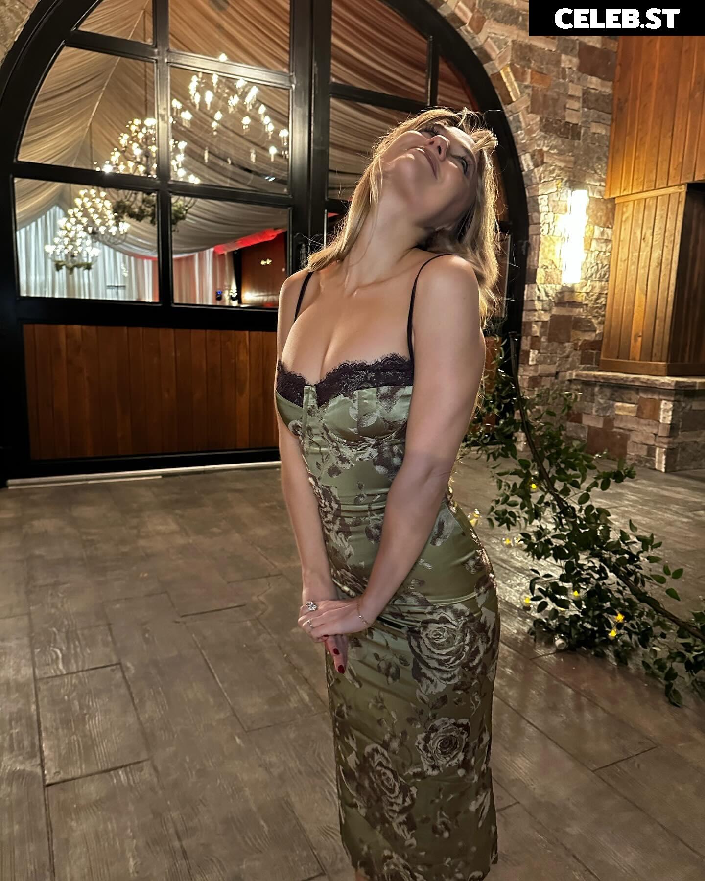 Madison Iseman Image 2091287