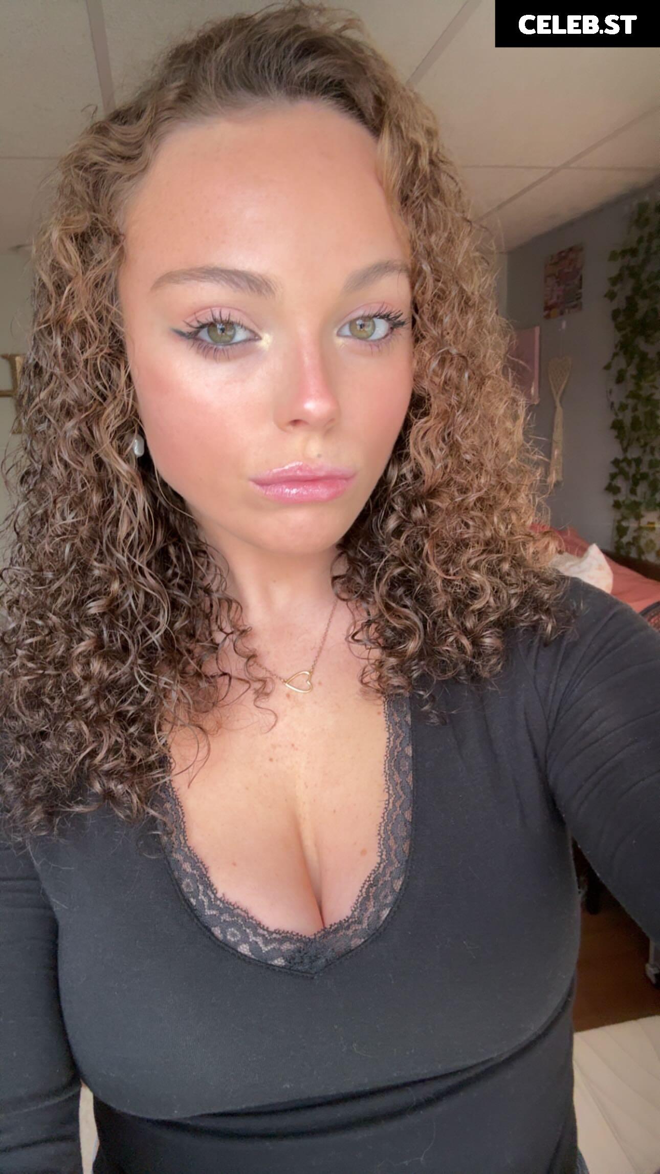 Hannahblanco1 / Hannahbae79 Image 20912101