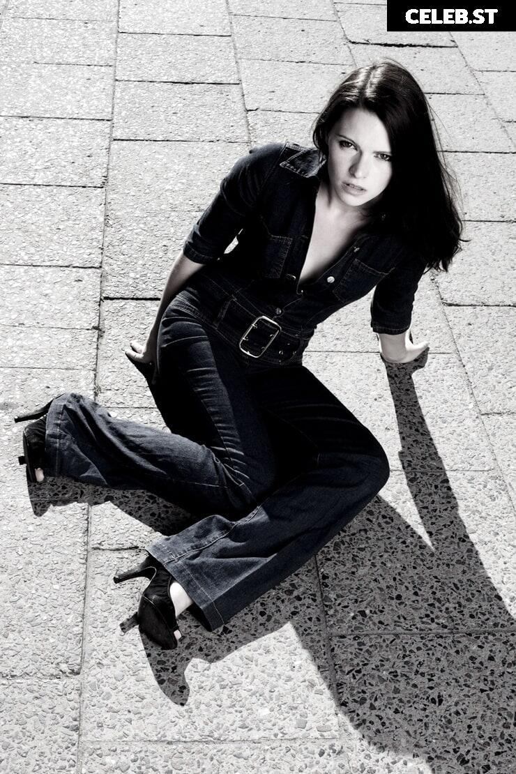 Jennifer Ulrich Image 2092566