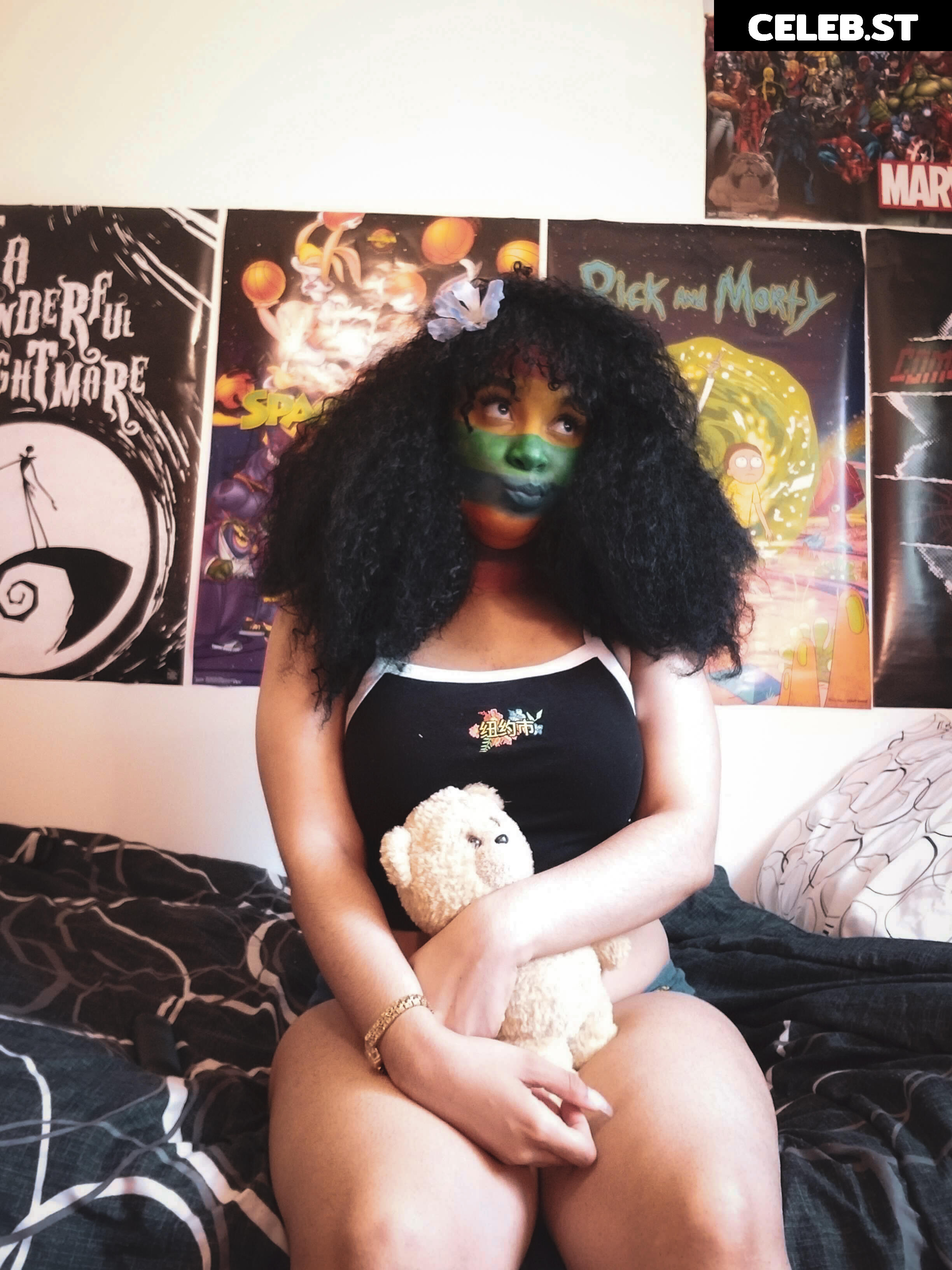 Animated_Aja/NaughtyByNelly/ThighlyInfluential Image 20924055