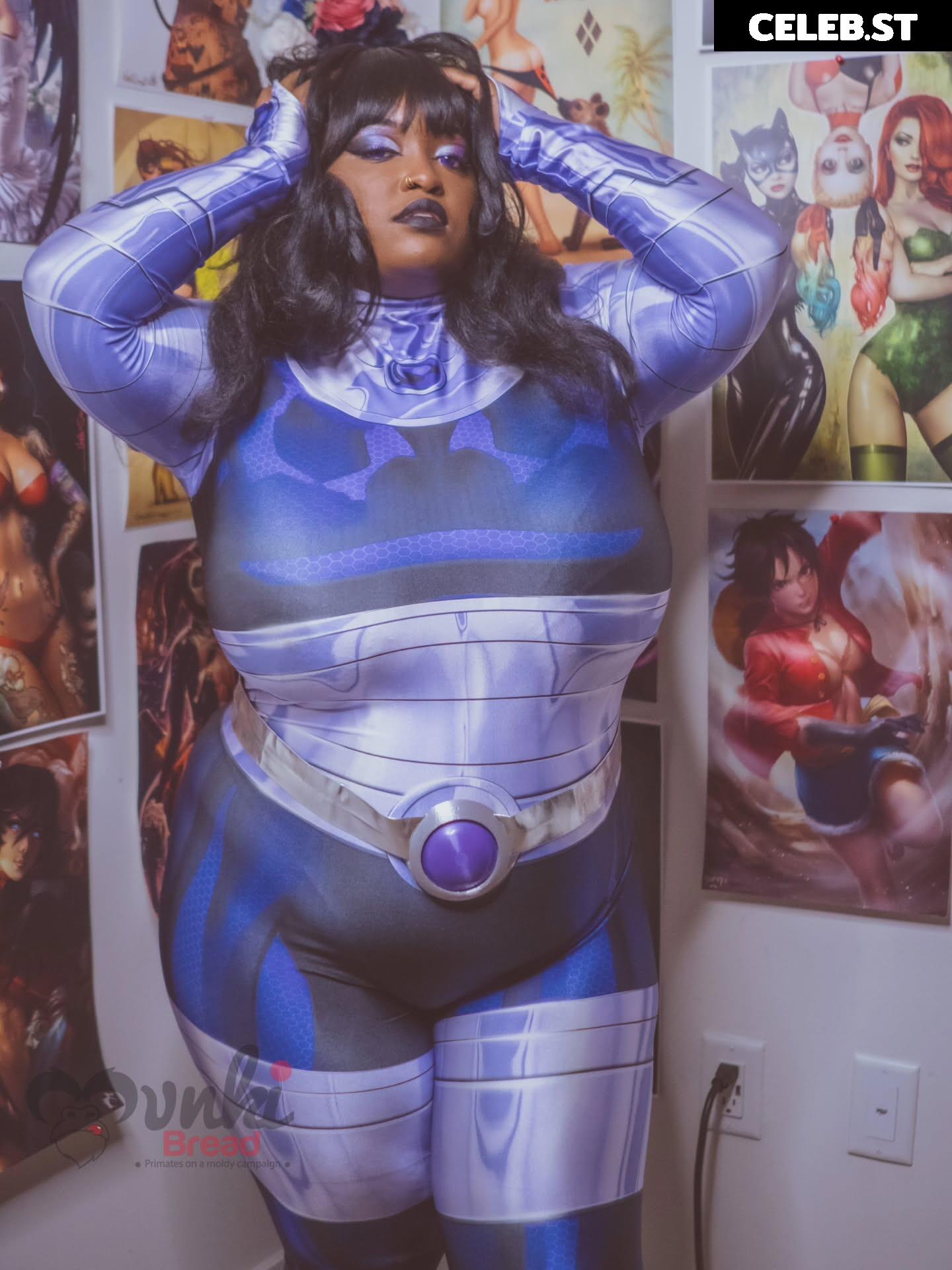 Animated_Aja/NaughtyByNelly/ThighlyInfluential Image 20924325