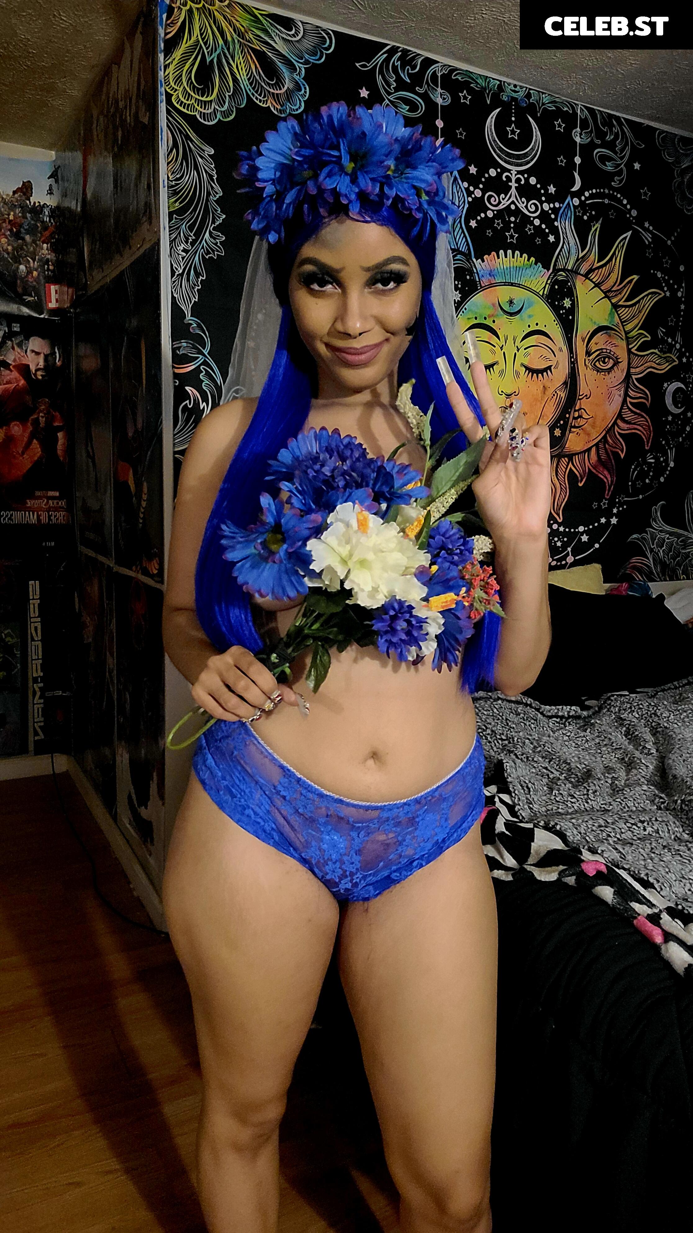 Animated_Aja/NaughtyByNelly/ThighlyInfluential Image 20924240