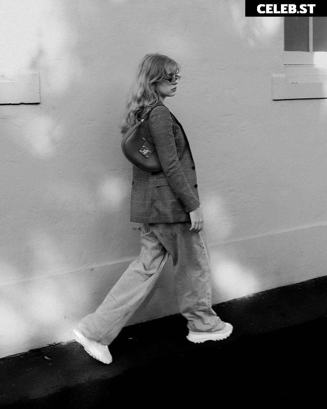 Teagan Croft Image 20920993