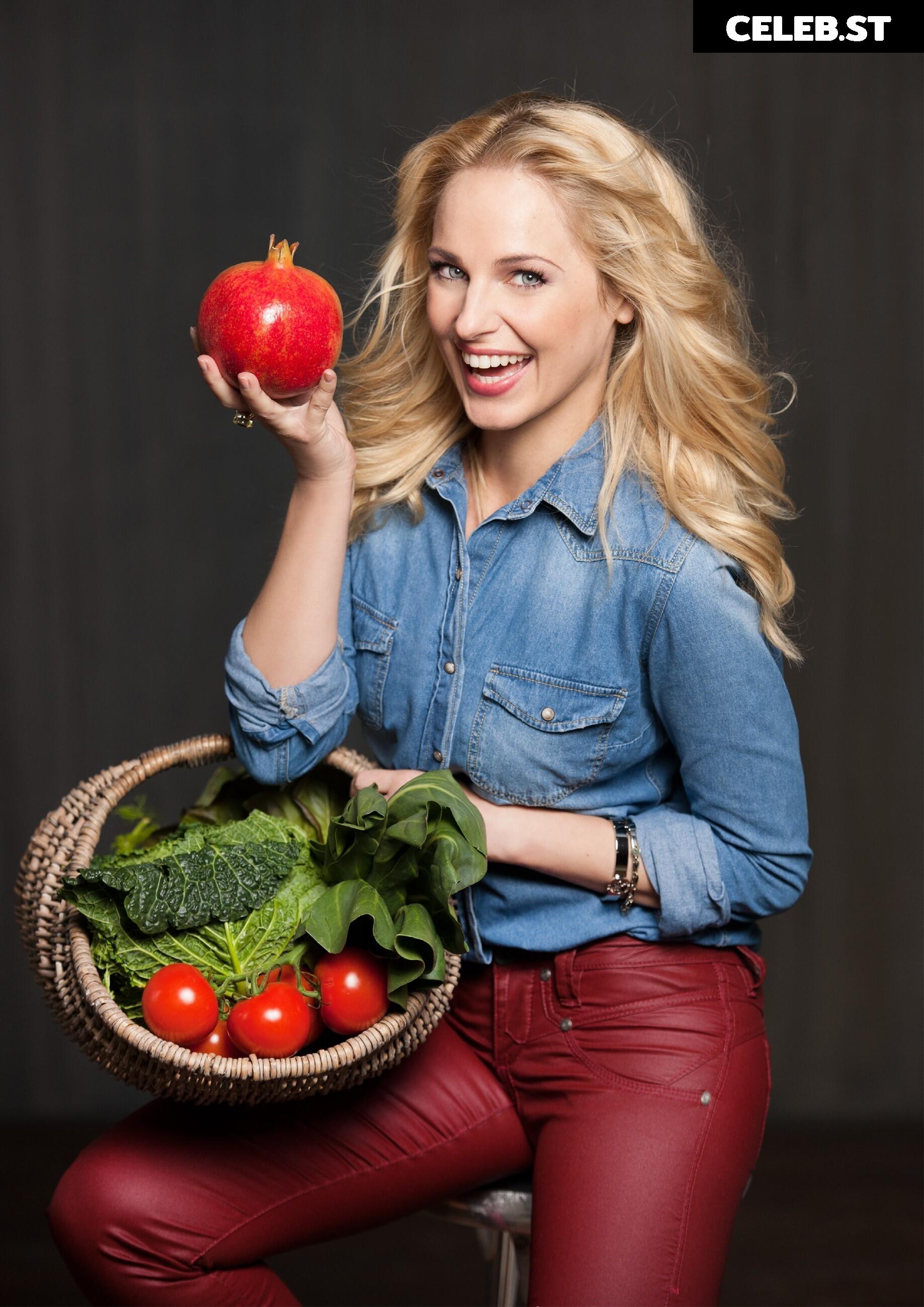 Silvia Schneider Image 2092957