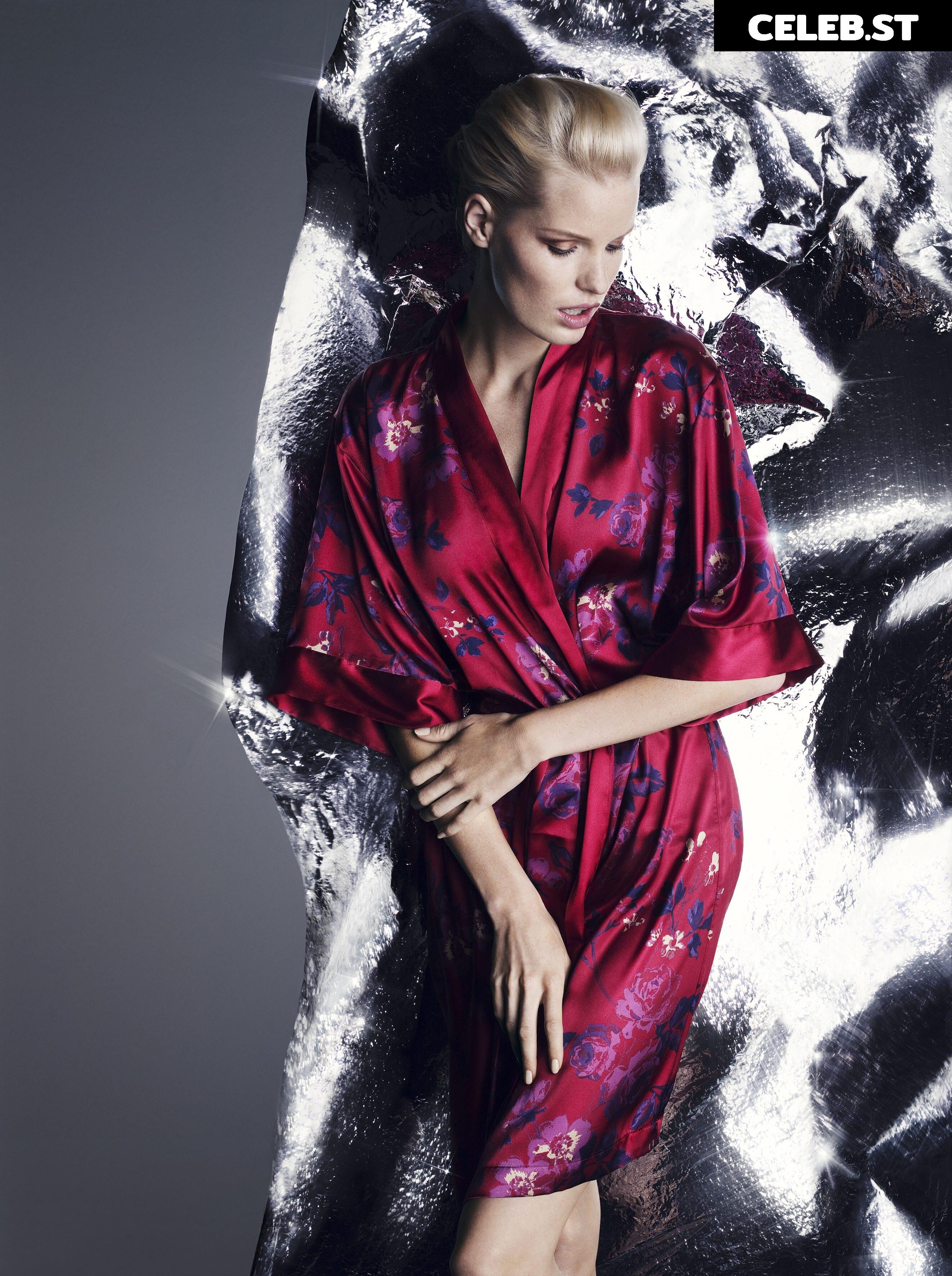 Caroline Winberg Image 2093820
