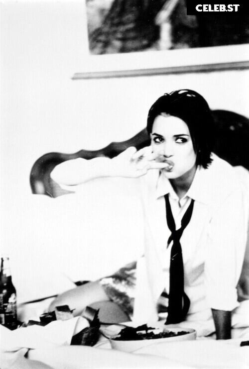 Winona Ryder Image 2093379